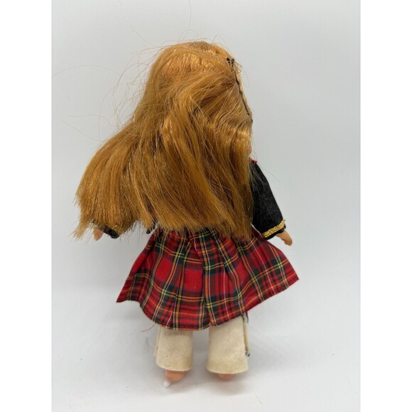 Vintage Scottish Girl in Kilt 7 1/2" Doll with Sleepy Eyes and Blond Hair - Picture 3 of 8